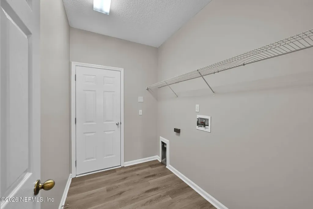 8663 Derry Drive Jacksonville FL 32244
