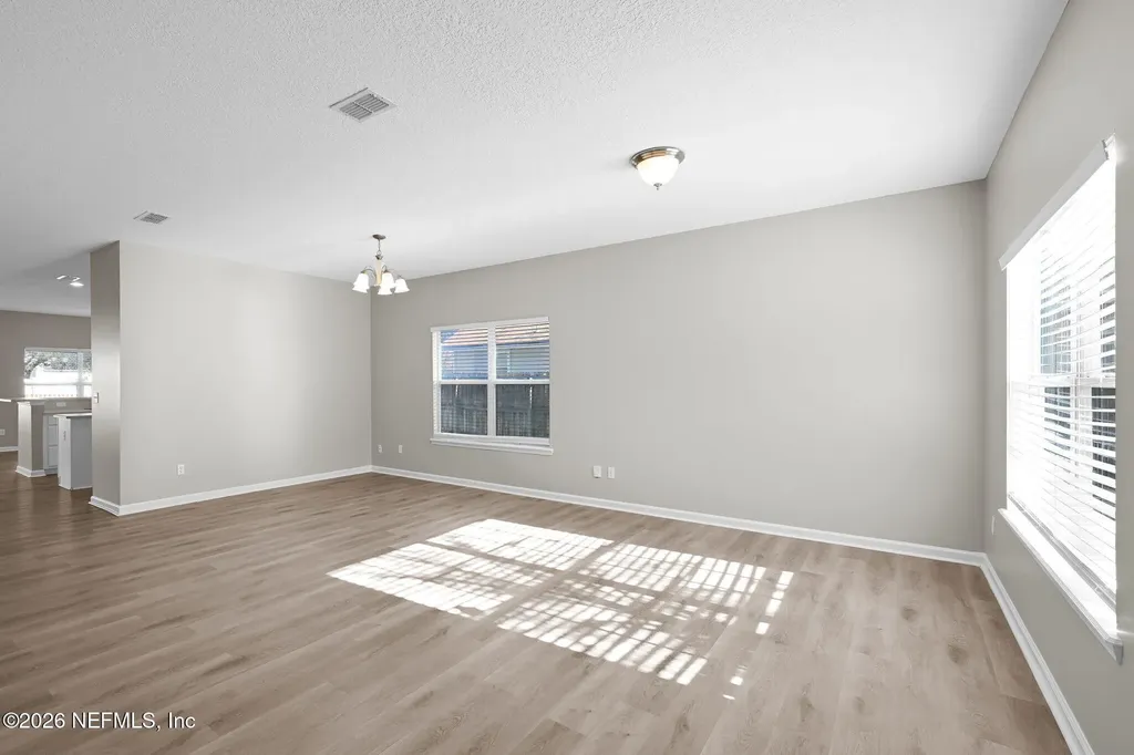 8663 Derry Drive Jacksonville FL 32244