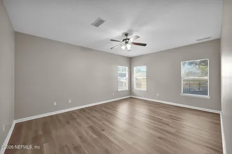 8663 Derry Drive Jacksonville FL 32244