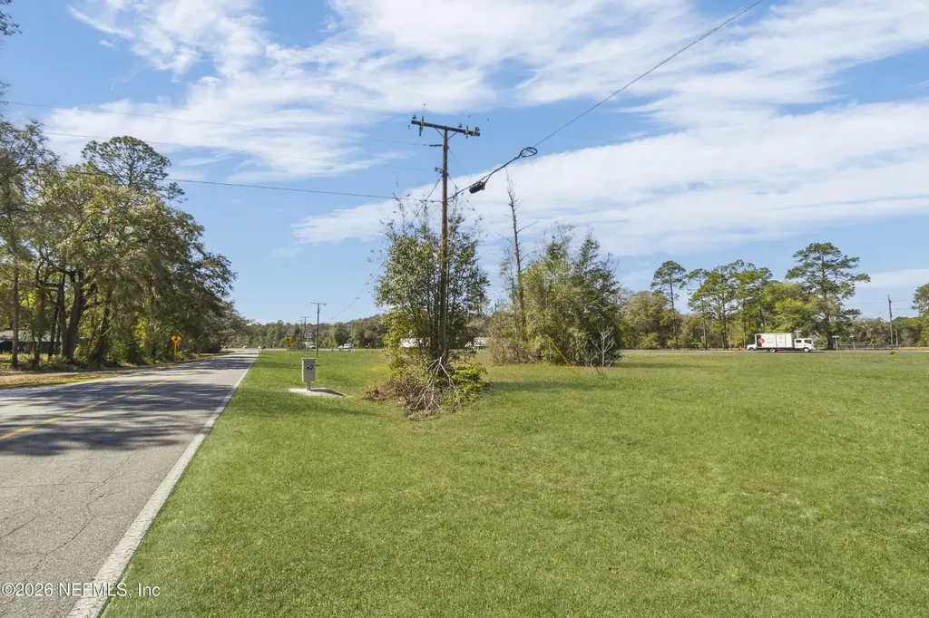 9150 SE County Road 221 Hampton FL 32044