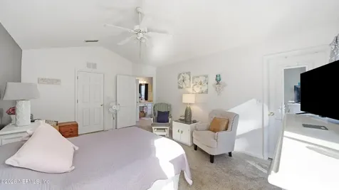8468 Climbing Ivy Trail S Jacksonville FL 32216