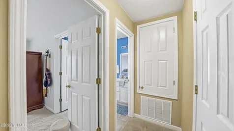 8468 Climbing Ivy Trail S Jacksonville FL 32216