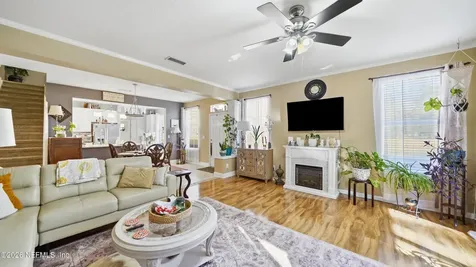 8468 Climbing Ivy Trail S Jacksonville FL 32216