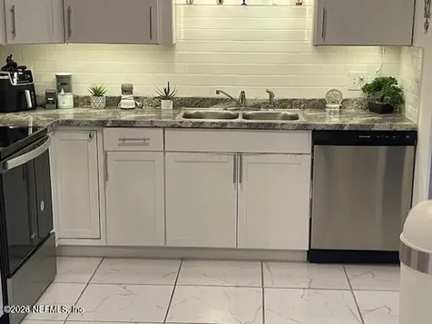 4123 Piper Drive Jacksonville FL 32207