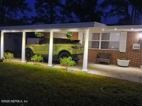 4123 Piper Drive Jacksonville FL 32207
