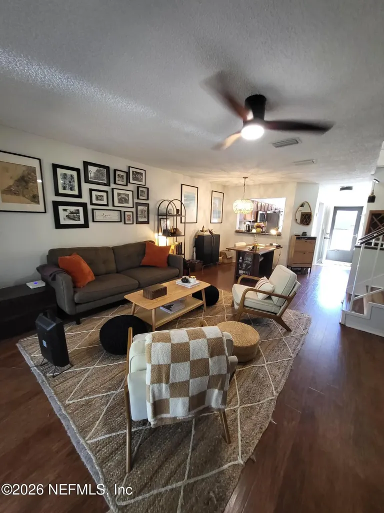 7620 Baymeadows Circle Jacksonville FL 32256