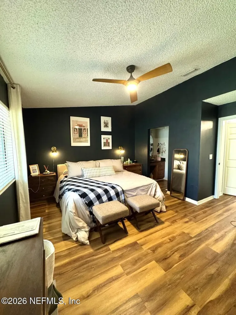 7620 Baymeadows Circle Jacksonville FL 32256