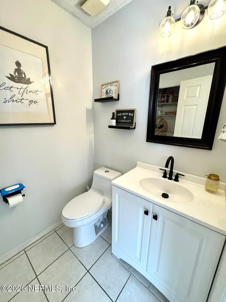 7620 Baymeadows Circle Jacksonville FL 32256