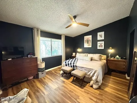 7620 Baymeadows Circle Jacksonville FL 32256