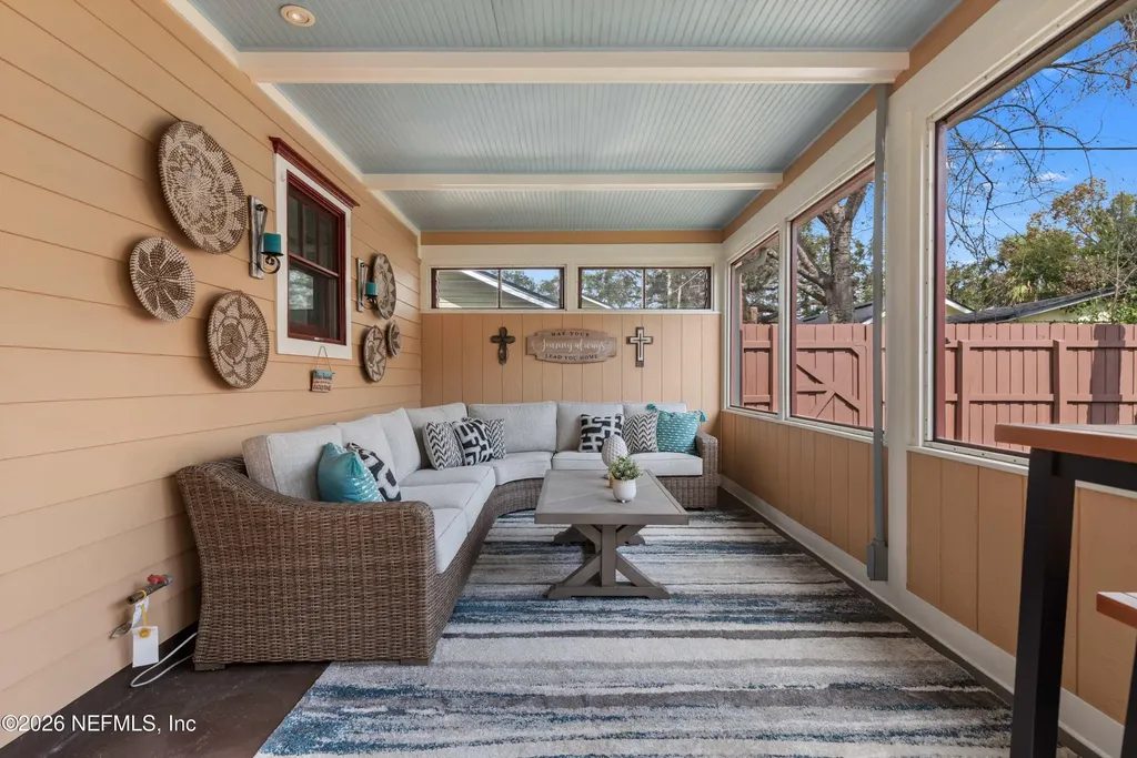 2257 Ernest Street Jacksonville FL 32204