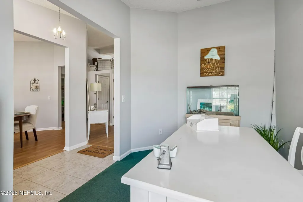 4556 Shaky Leaf Lane N Jacksonville FL 32224