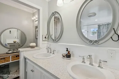 4556 Shaky Leaf Lane N Jacksonville FL 32224