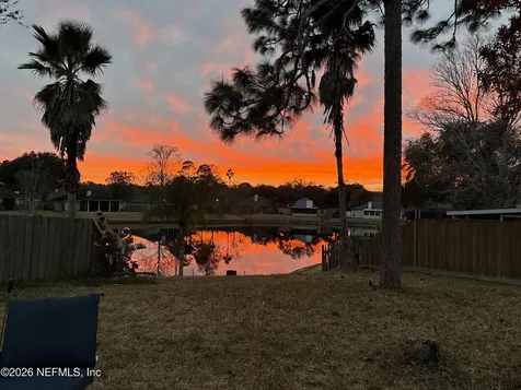 4556 Shaky Leaf Lane N Jacksonville FL 32224