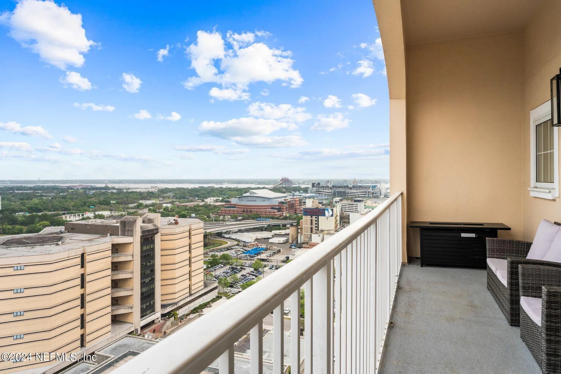 400 E Bay Street Jacksonville FL 32202