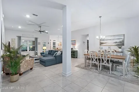 36 Slumber Path Palm Coast FL 32164