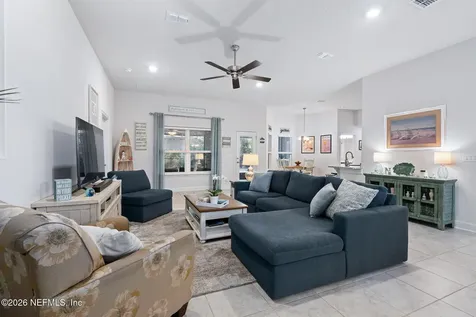 36 Slumber Path Palm Coast FL 32164