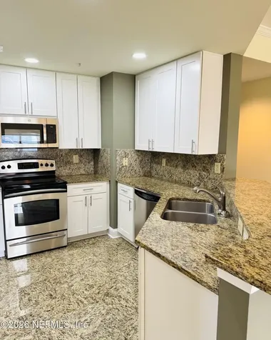 400 E Bay Street Jacksonville FL 32202