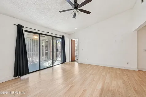 3541 Villa Place Jacksonville FL 32277