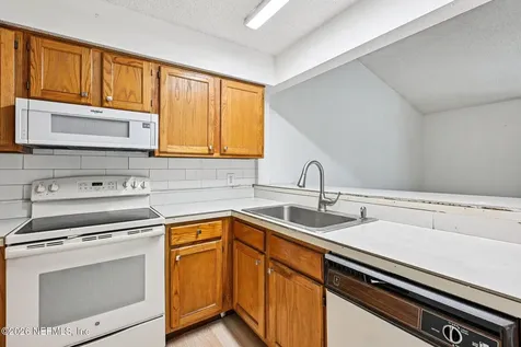 3541 Villa Place Jacksonville FL 32277