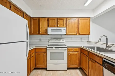 3541 Villa Place Jacksonville FL 32277