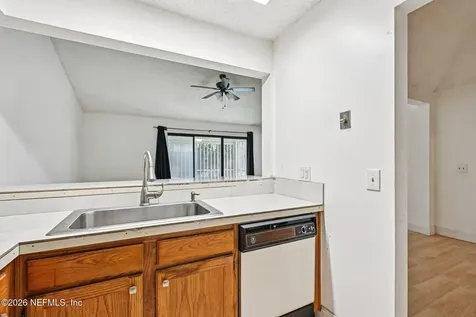 3541 Villa Place Jacksonville FL 32277