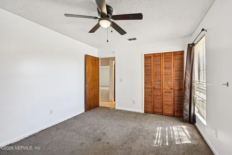 3541 Villa Place Jacksonville FL 32277