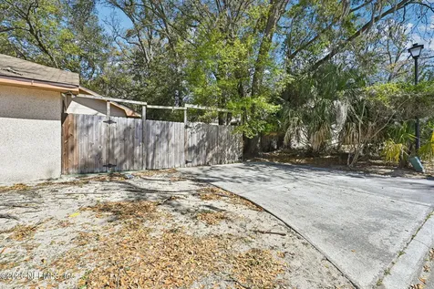 3541 Villa Place Jacksonville FL 32277