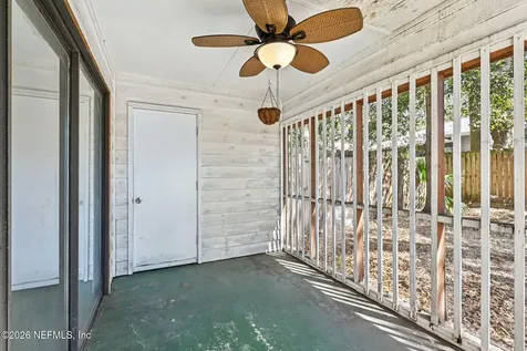3541 Villa Place Jacksonville FL 32277
