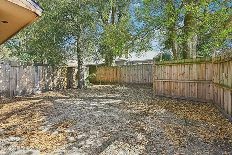 3541 Villa Place Jacksonville FL 32277