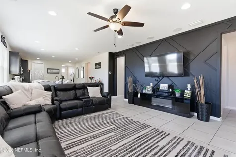 1507 Tropical Pine Cove Middleburg FL 32068