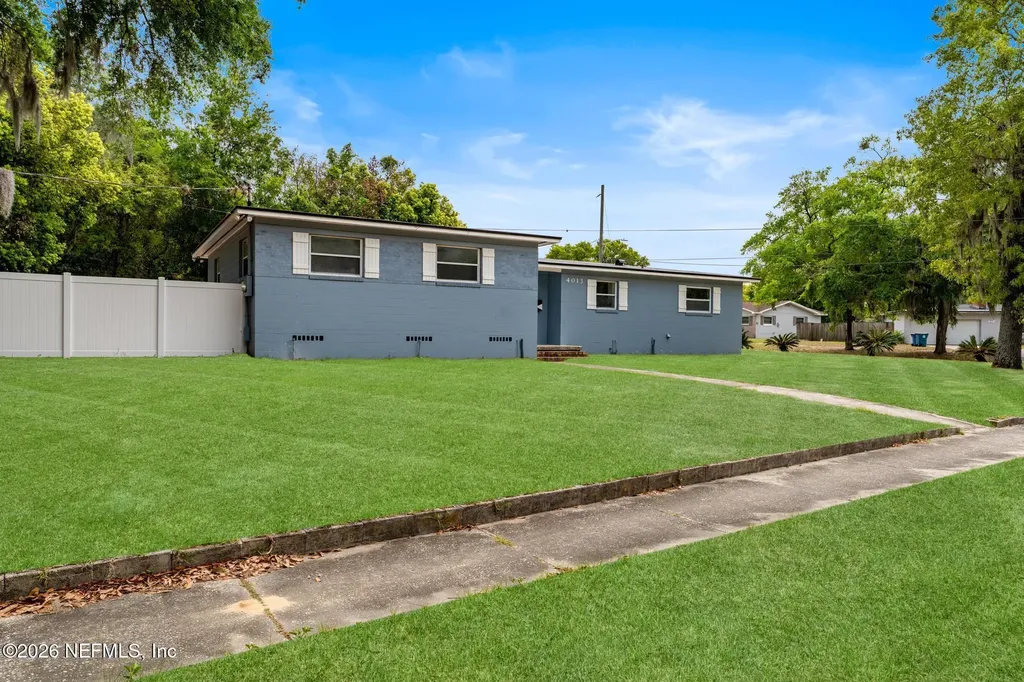 4013 Rogero Road Jacksonville FL 32277