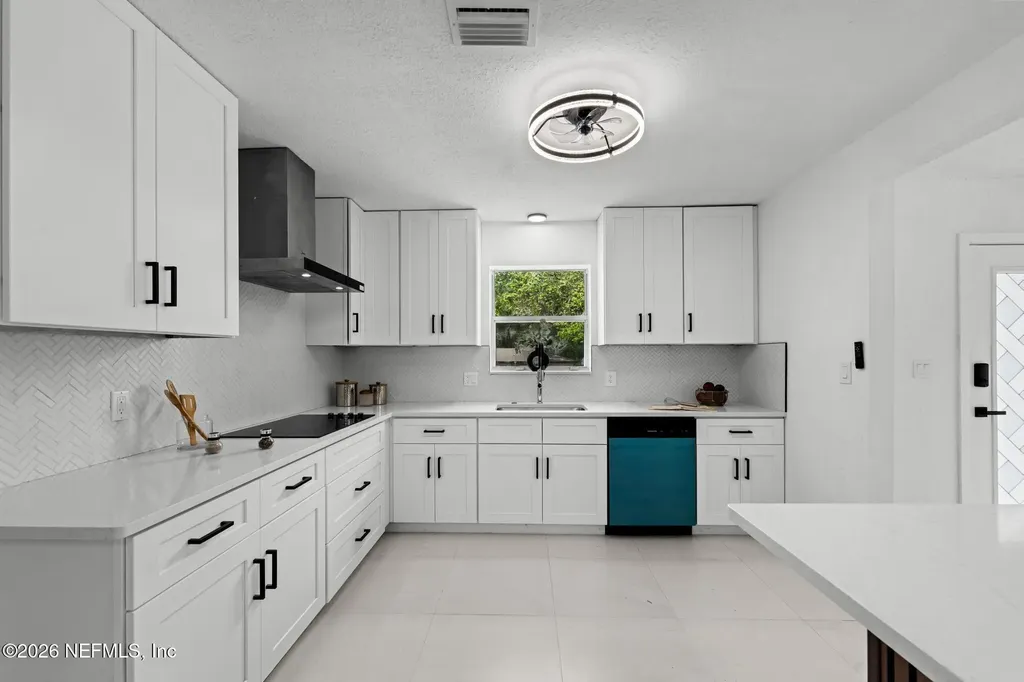 4013 Rogero Road Jacksonville FL 32277