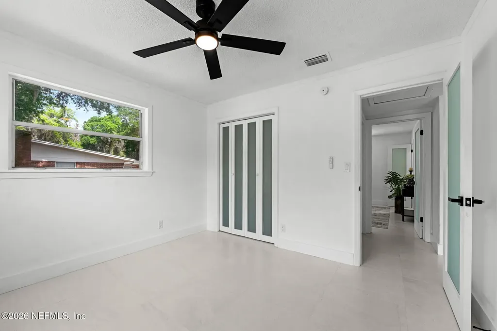 4013 Rogero Road Jacksonville FL 32277