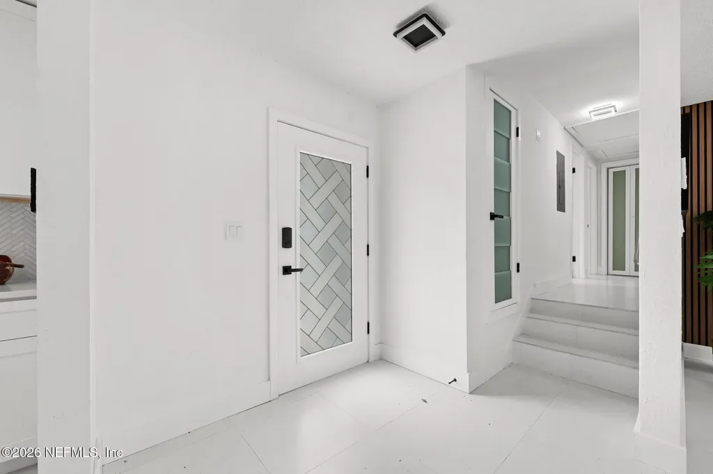 4013 Rogero Road Jacksonville FL 32277