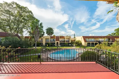 3866 Campenero Court Jacksonville FL 32217