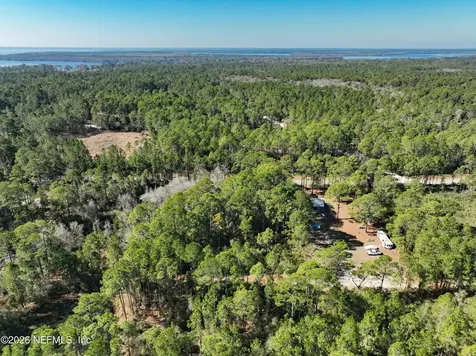 127 Roebuck Street Georgetown FL 32139