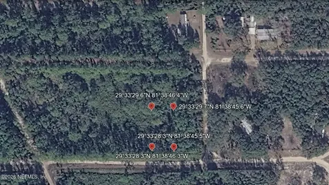 302 Tangerine Trail Satsuma FL 32189