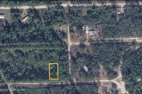 302 Tangerine Trail Satsuma FL 32189