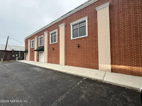 19 W Macclenny Avenue Macclenny FL 32063