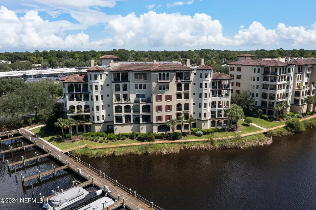 3958 Baymeadows Road Jacksonville FL 32217
