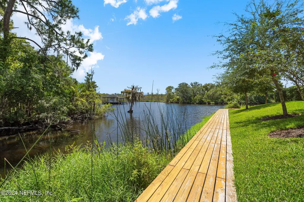 3958 Baymeadows Road Jacksonville FL 32217