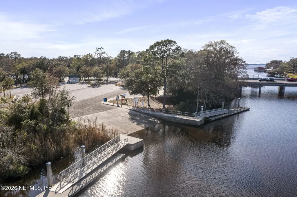 3958 Baymeadows Road Jacksonville FL 32217