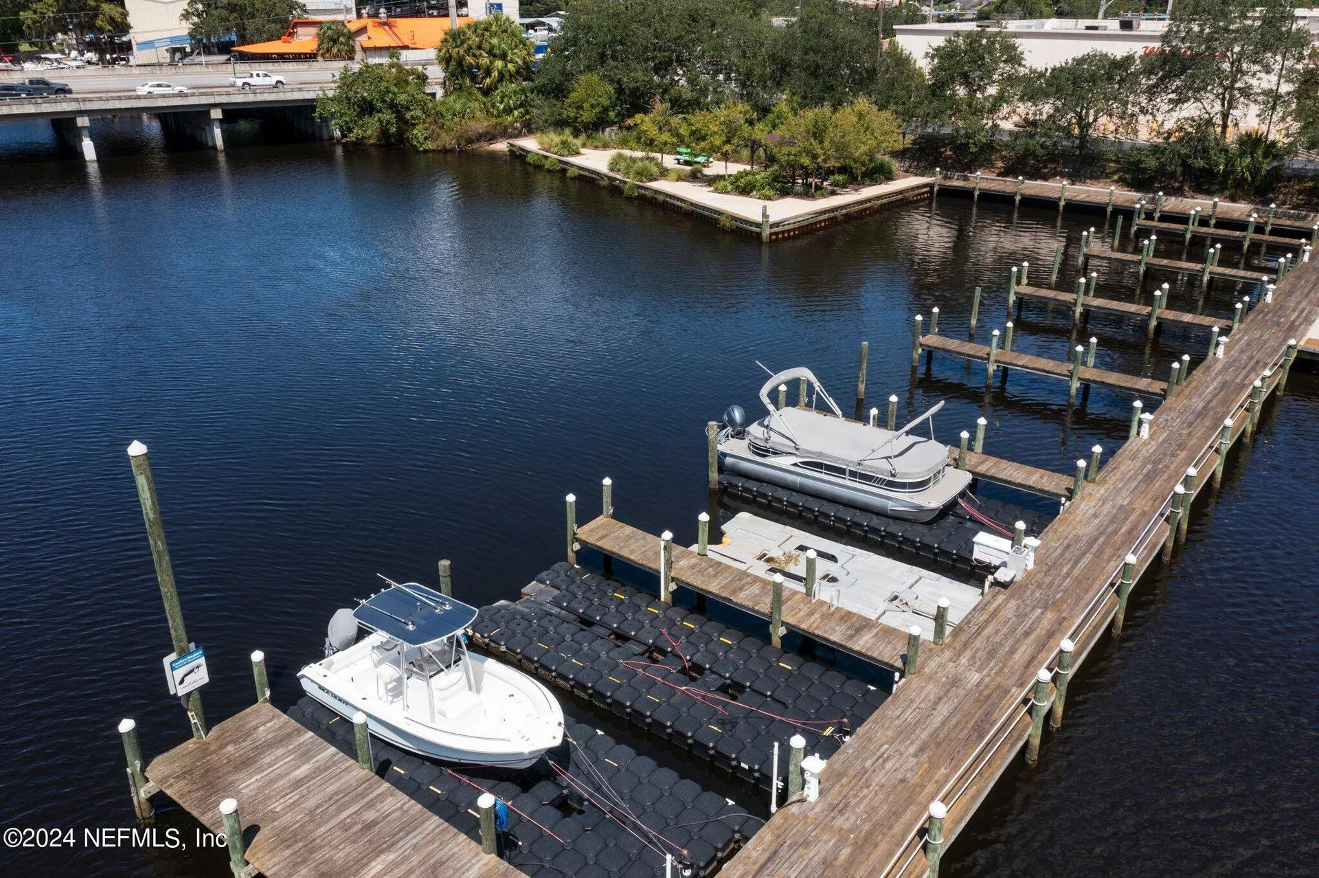 3958 Baymeadows Road Jacksonville FL 32217