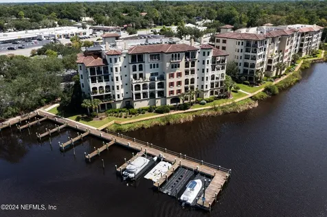 3958 Baymeadows Road Jacksonville FL 32217
