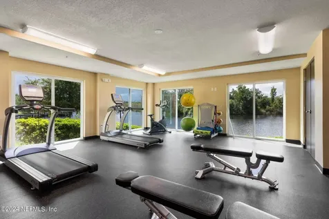 3958 Baymeadows Road Jacksonville FL 32217