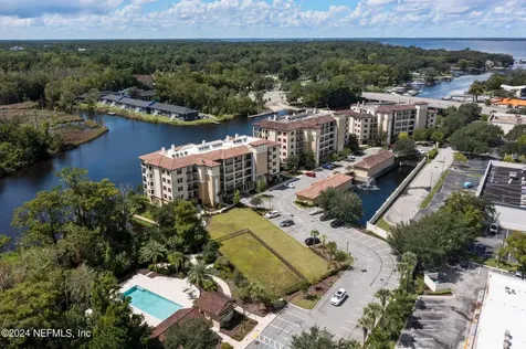 3958 Baymeadows Road Jacksonville FL 32217