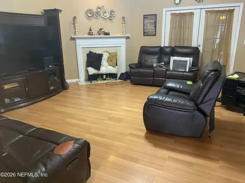 6541 Arancio Drive W Jacksonville FL 32244