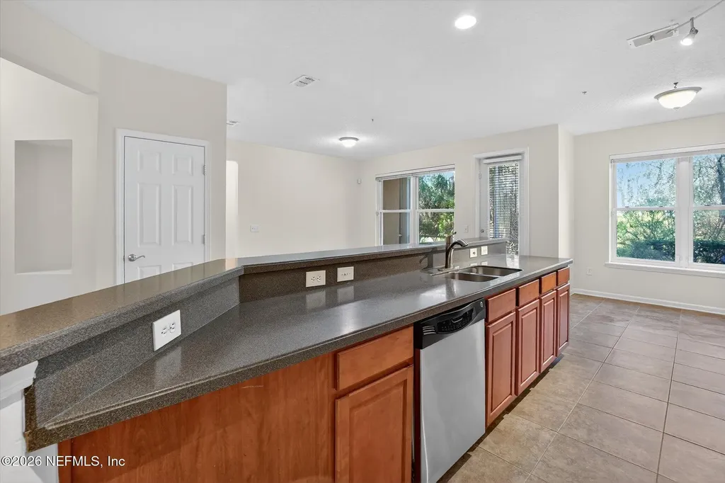 13364 Beach Boulevard Jacksonville FL 32224