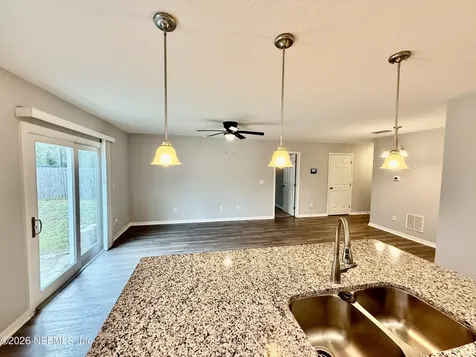 8336 Hewitt Street Jacksonville FL 32244