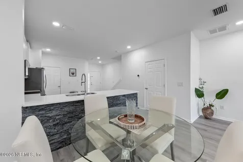 4220 Highwood Drive Jacksonville FL 32216